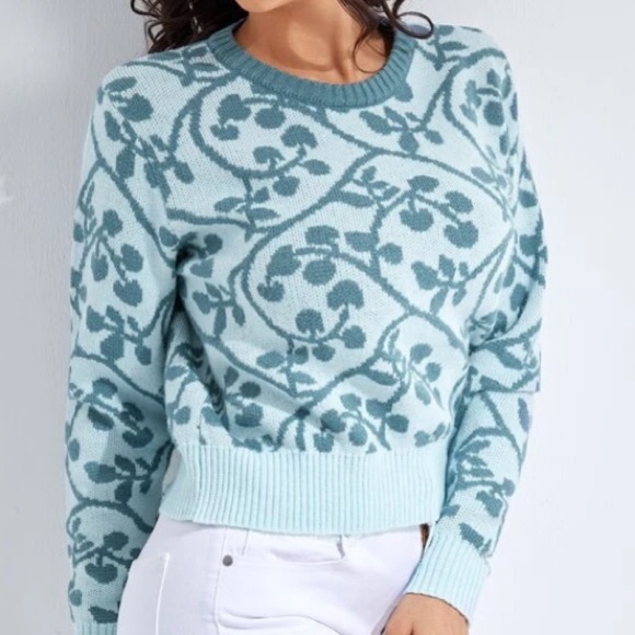 Blue Floral Pattern Sweater in M - Picture 3 of 4